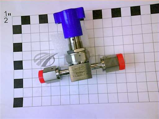 3870-02318//VALVE MNL DIAPH 1/4VCR-F/F 3.38HT/Applied Materials/_01
