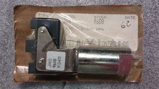 /-/United Electric J40 96081 Pressure Switch//_01