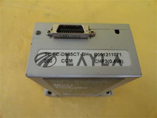 FC-D985CT-BH/FC-D985C/Aera FC-D985CT-BH Mass Flow Controller FC-D985C 200 SCCM CHF3(0.498) Used/Aera/_01
