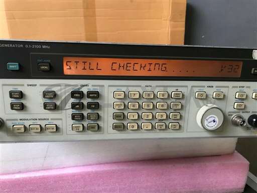 8642B//HP 8642B Signal Generator 0.1-2100 MHz/HP/_01
