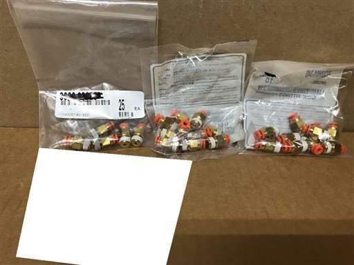 3300-03028 ; KQ2H01-34S//25X NEW KQ2H0134S SMC KQ2H01-34S ONE TOUCH FITTING 1/8'T X 1/8" MNPT/SMC ; APPLIED MATERIALS/_01