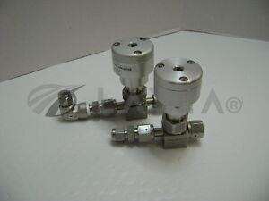 SS-4BK-10-319/-/2746  Lot of 2 Nupro SS-4BK-10-319 Bellows Valves/Nupro/_01