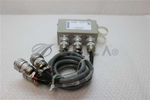 P/N: 8135240G001/-/5545  CTI-Cryogenics 8135240G001 On-Board Splitter Box @ Tool/CTI-Cryogenics/_01