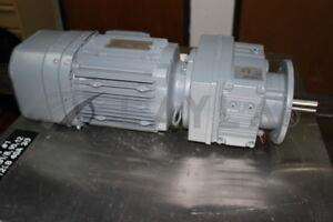 RF47DRE90L4/TH/-/4338  SEW-Eurodrive RF47DRE90L4/TH Gearmotor/SEW-Eurodrive/_01