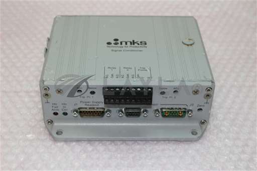 -/-/5888  MKS 621C11TBFHD Signal Conditioner/SMC/_01