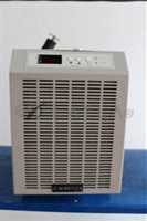 4261  Kinetics RS44CL2 Recirculating Chiller