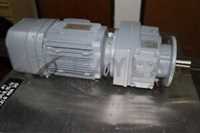 RF47DRE90L4/TH/-/4338  SEW-Eurodrive RF47DRE90L4/TH Gearmotor/SEW-Eurodrive/_01