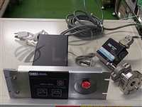 Wide range vacuum gauge controller